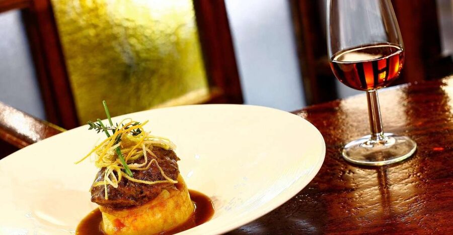 Jerez: Traditional Tapas Tour - Getting started at Arenal Square (and what to do before you walk)
