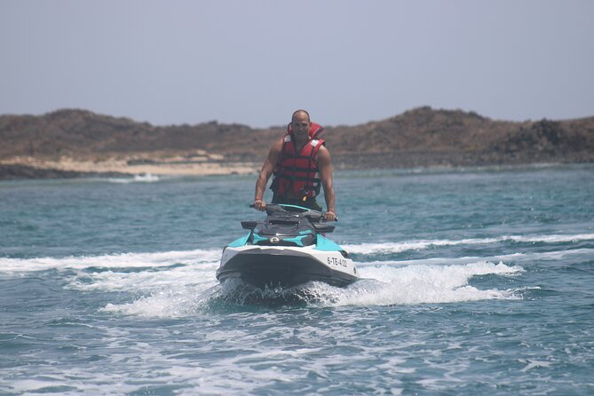 Jet Ski Activity to Lobos Island from Corralejo - Lobos Island southeast route: natural pools and volcanic views