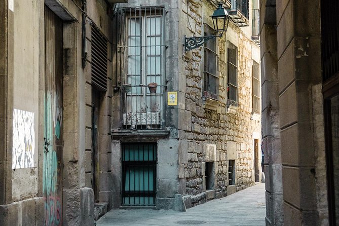 Jewish Walking Tour Barcelona by Expert Jewish Guide 2h - Key things you should know before you go