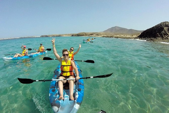 Kayak & Snorkelling in Papagayo - First Training on the Water: PFDs, Dry Bags, and Calm Coaching
