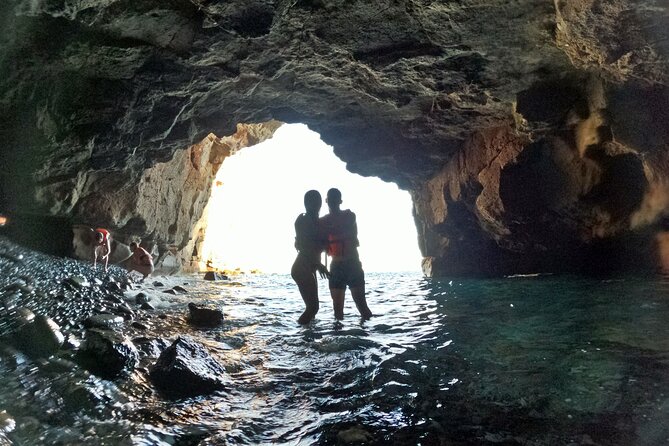 Kayaking Adventure Route with Snorkeling in Mogan Caves - Kayaking the Mogan Cliffs: how this 4 hours really plays out