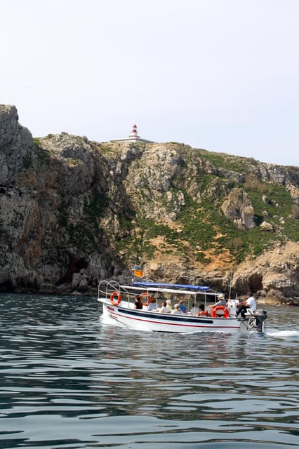 L'Estartit: Boat Trip to the Medes Islands and the NP Caves - Why This 1942 Boat Feels Like a Local Day at Sea