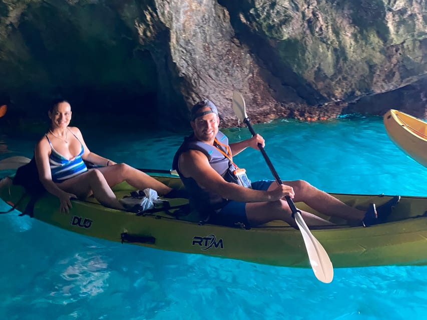 La Herradura: Maro Cliffs Kayak and Snorkeling Tour - Maro-Cerro Gordo’s cliffs: why this coastline is so special