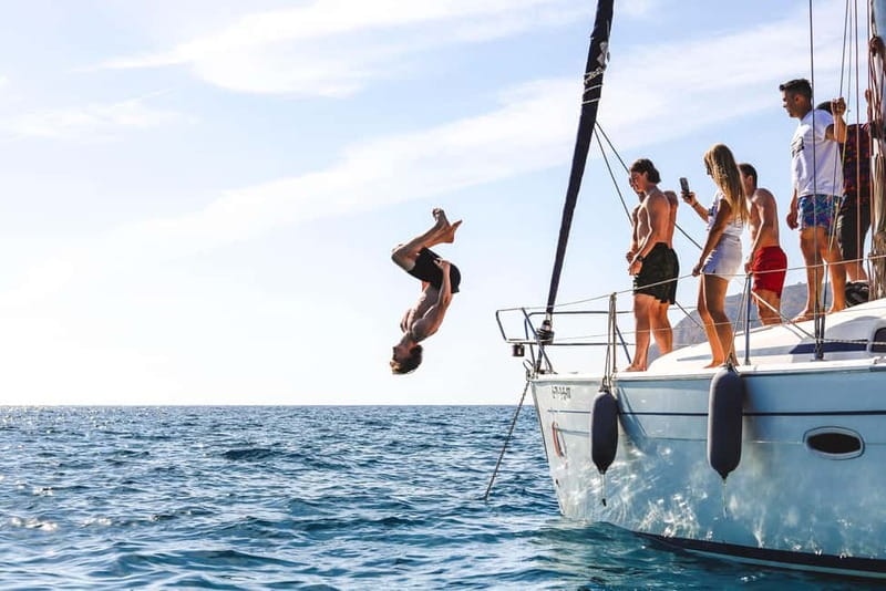 La Herradura: Sailing with a view of dolphins - Price and value: is $79 per person a fair deal?