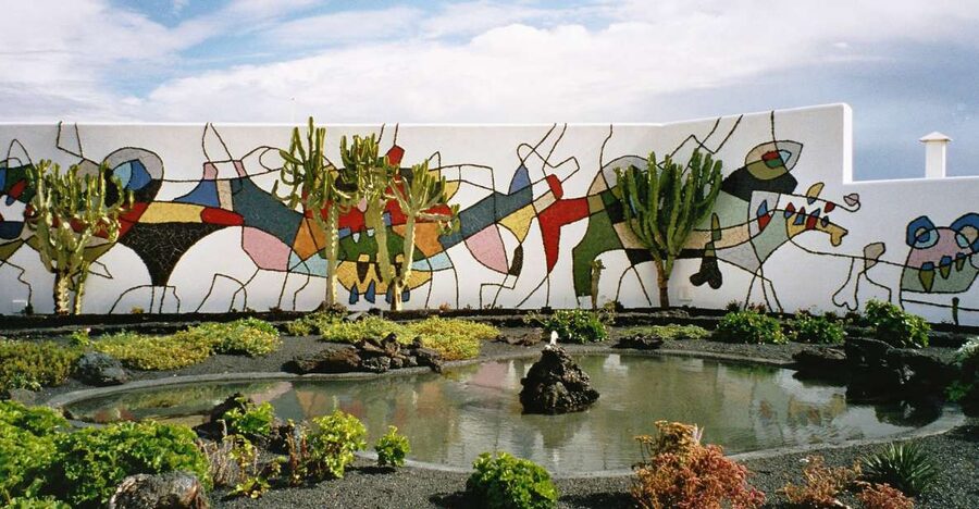 Lanzarote: César Manrique Foundation and Teguise Market - Why the lava and architecture connection matters