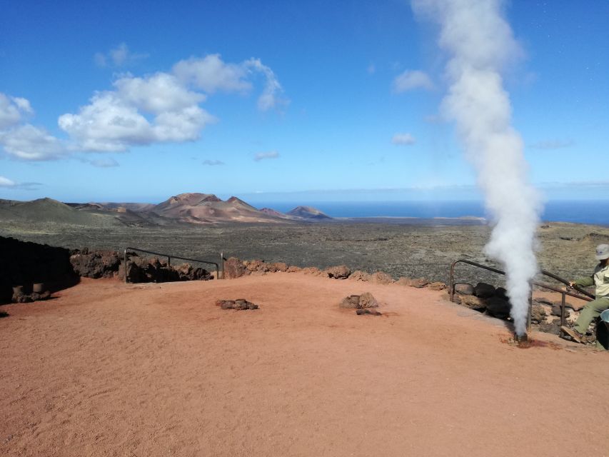 Lanzarote: Day Tour for Cruise Passengers - Casa Museo y Monumento al Campesino: How People Made It Work