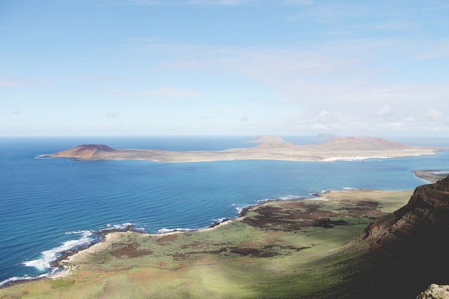 Lanzarote: Jameos del Agua & North Island for Cruise Guests - The scenic return via Arrieta, Guatiza, and Teguise