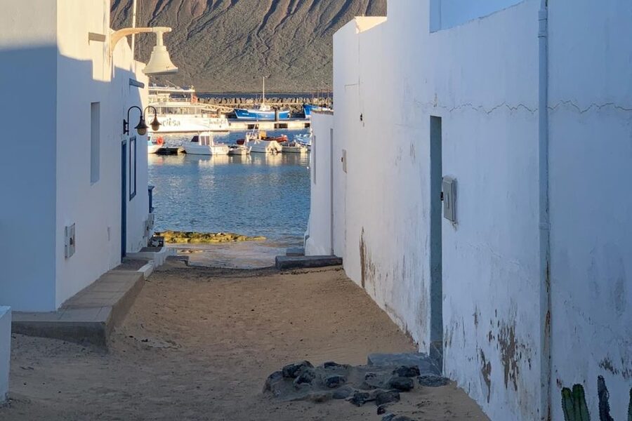 Lanzarote: Return Ferry to La Graciosa with Bus Pickup - La Graciosa, the Island That Feels Like a Time-Out