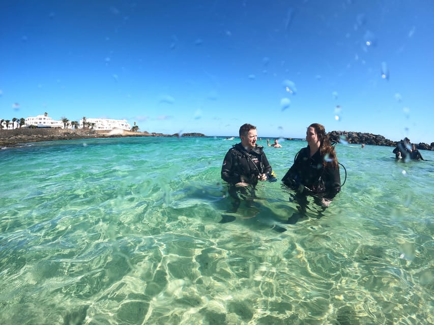 Lanzarote: Scuba Diving for Beginners - 1 Dive - Pickup runs from three towns, and that saves stress