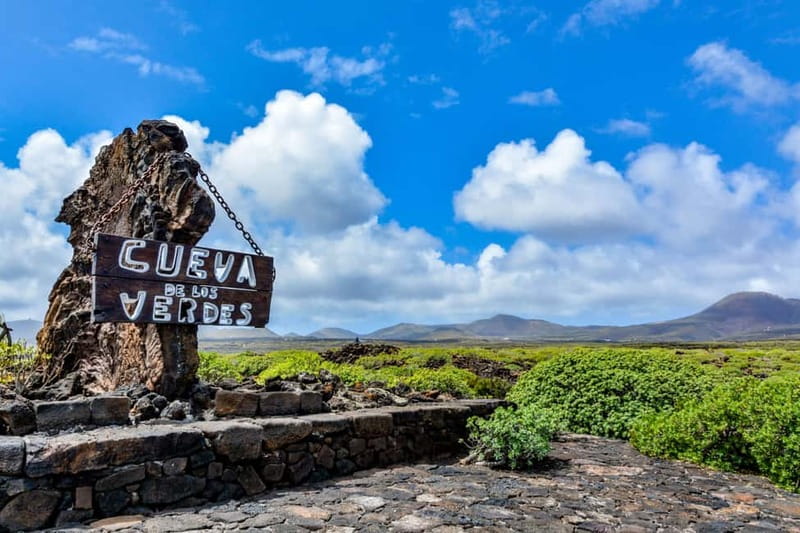 Lanzarote: Timanfaya Park, Jameos Agua, & Cueva Verdes Tour - The guide and driver matter more than you think