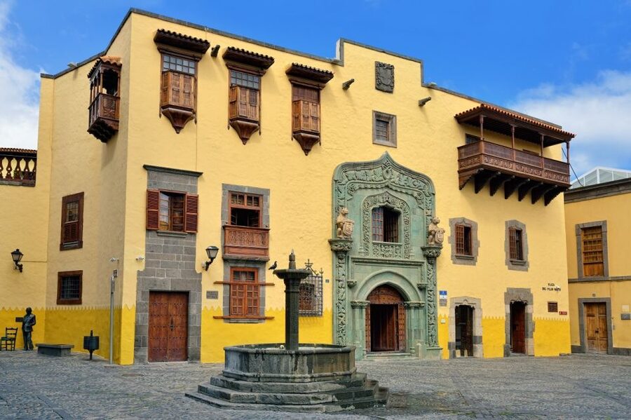 Las Palmas, Botanical Gardens and Bandama Volcano Tour - Vegueta, where the city feels like it has roots