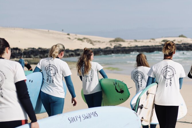 Lezioni di Surf per Beginner e Intermedi (6 persone a istruttore) - Surf Lessons in Corralejo That Prioritize Safety and Real Practice