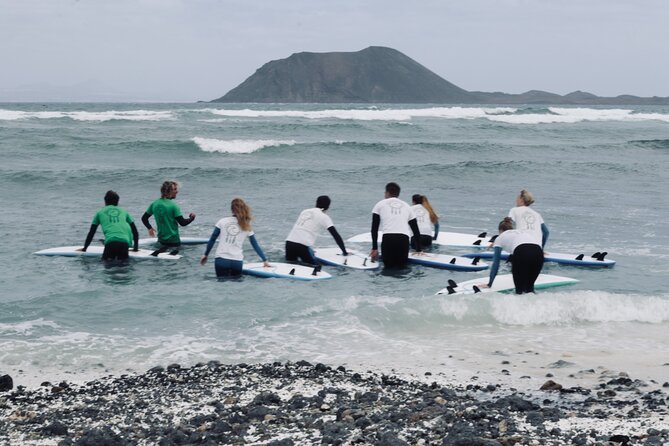 Lezioni di Surf per Beginner e Intermedi (6 persone a istruttore) - Price, Duration, and Group Size: The Value Test