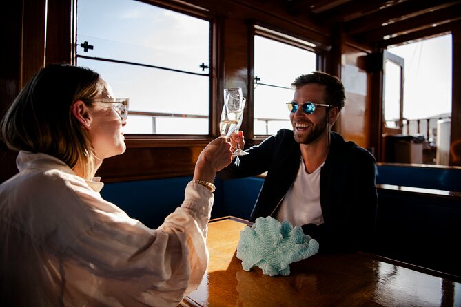 Live Music & Sunset Wooden Boat in Barcelona - Live music at golden hour, and why it makes this worth it