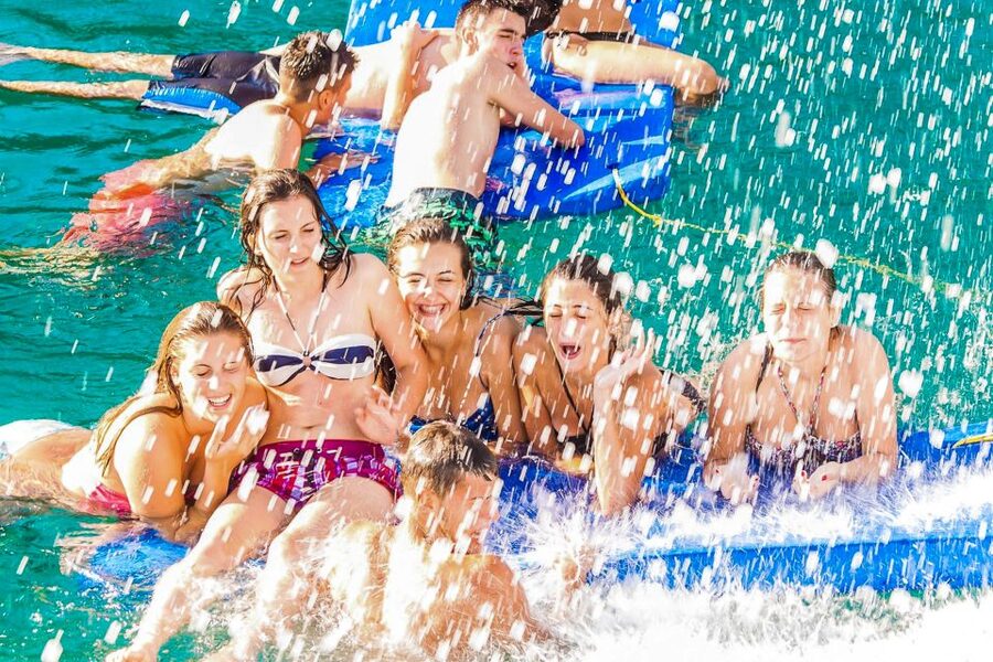 Lloret de Mar: Catamaran Sailing Cruise with BBQ and Drinks - Drinks on the cruise: what’s included and what you should expect