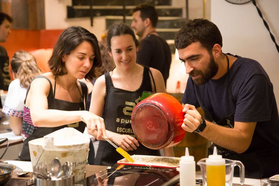 Madrid: 10 Tapas 2.5-Hour Cooking Class - Practical Tips and Small Rules That Affect Your Evening