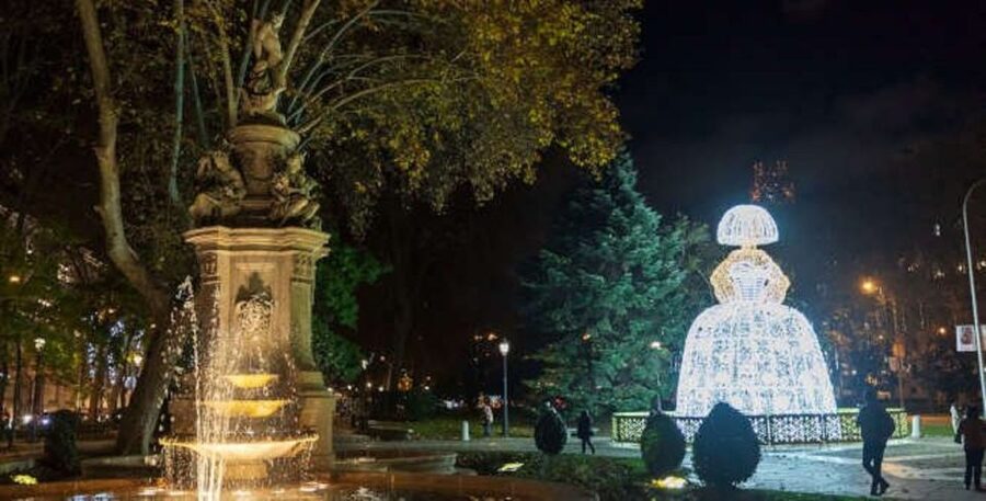 Madrid: City Highlights Tuk Tuk Tour - Retiro Park and UNESCO Views: Why Driving Beats Walking Here