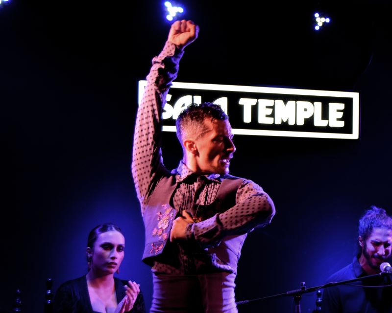 Madrid: Flamenco Show at Tablao Sala Temple with Drink - What happens during the show, singer, guitarist, and dance