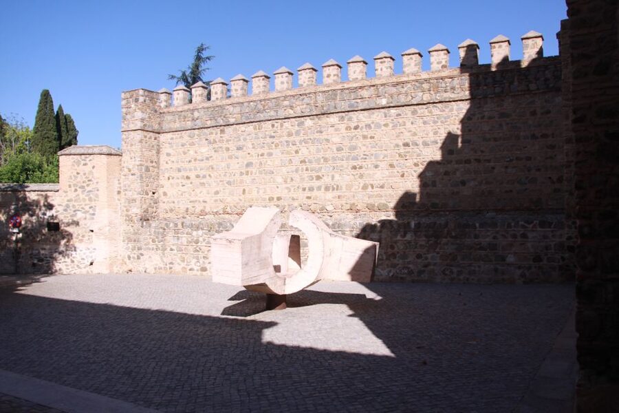 Madrid: Full-Day Guided Tour of Toledo with Cathedral Visit - Synagogue of Santa María la Blanca: The Three Cultures, In Architecture