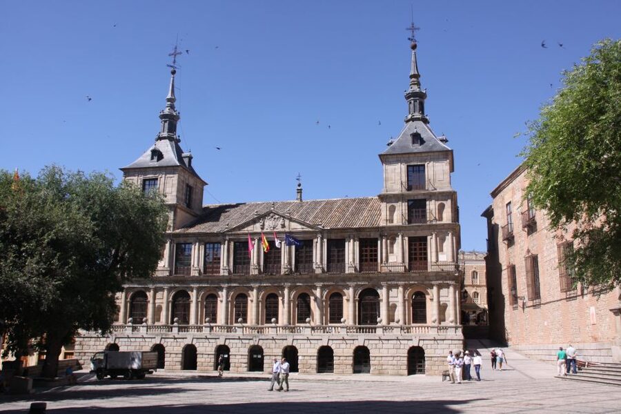 Madrid: Full-Day Guided Tour of Toledo with Cathedral Visit - Lunch and Free Time: Use the 75 Minutes Like a Pro