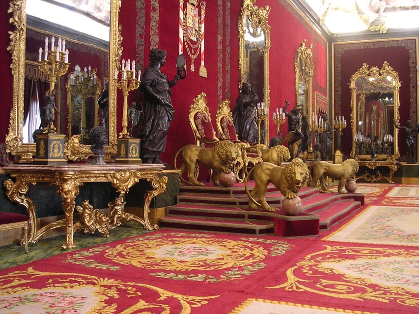 Madrid: Guided Tour of the Royal Palace with Fast Access - Inside the palace: where the art meets the monarchy