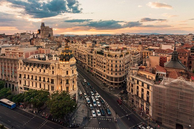 Madrid Highlights and Hidden Gems Private Tour with a Guide - Royal Palace area from outside: views, Plaza de Oriente, and photo time