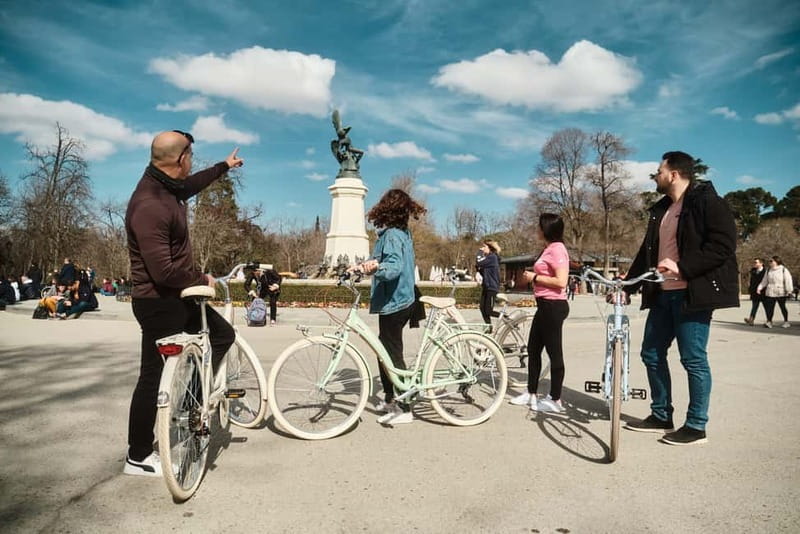 Madrid: Highlights Guided Vintage Bike Tour and Tapas Option - Retiro Park and the Royal Park feel without the full-day commitment