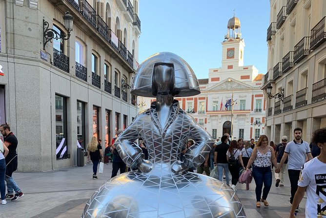 Madrid Historical Walking Tour - Almudena Cathedral and the Royal Palace: big views, no entry fees