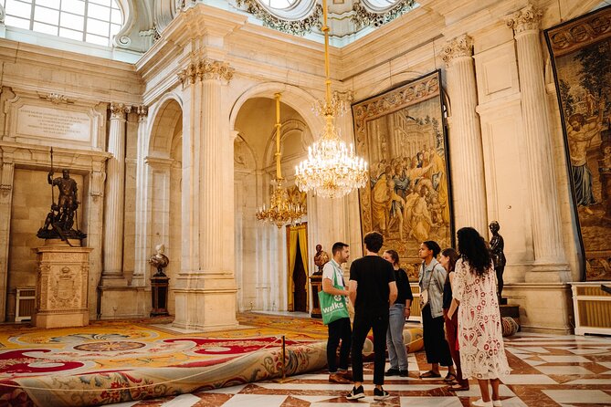 Madrid in a Day Tour:Royal Palace, Historic Center & Prado Museum - Royal Palace skip-the-line entry, and what rooms are worth your attention