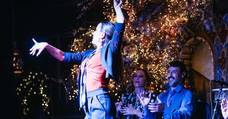 Madrid: Live Flamenco Show with Food and Drinks Options - Torres Bermejas: Alhambra Vibes in Madrid