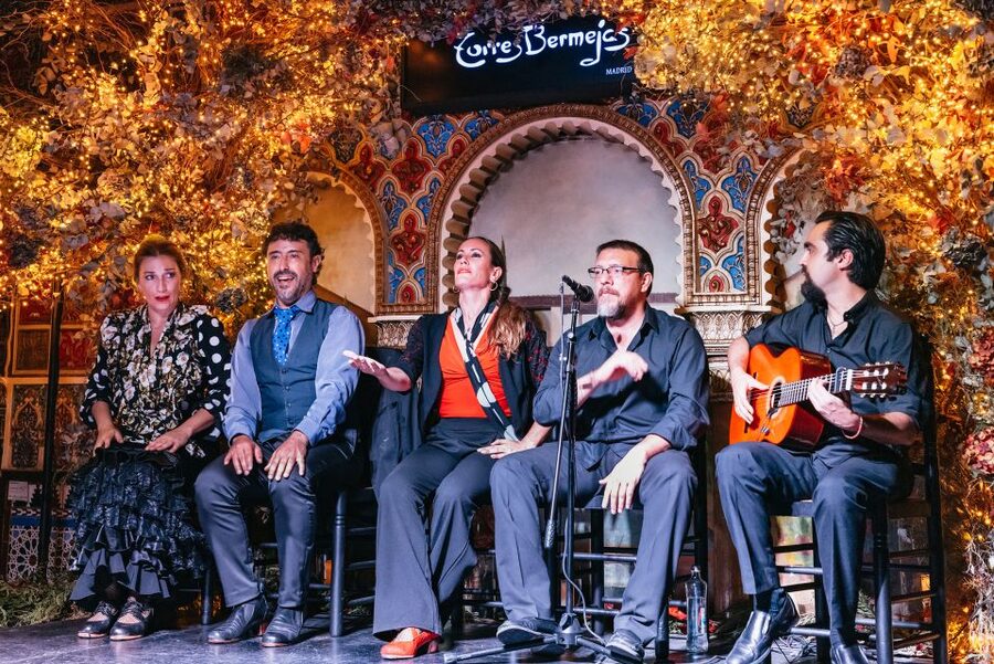 Madrid: Live Flamenco Show with Food and Drinks Options - Should You Book Torres Bermejas Flamenco with Food and Drinks?