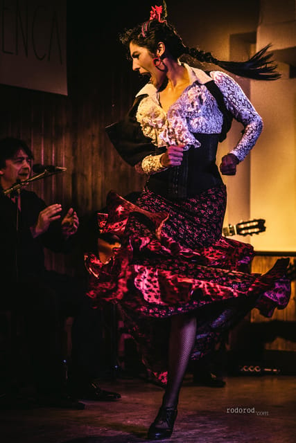 Madrid: Local Flamenco Show at El Cortijo - Why El Cortijo feels local, not staged for show