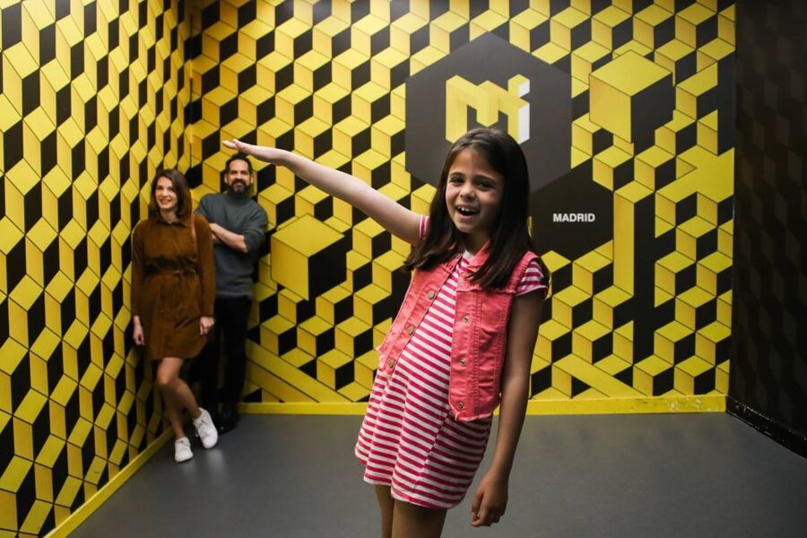 Madrid: Museum of Illusions Ticket - Your hour of illusions: the order that makes sense