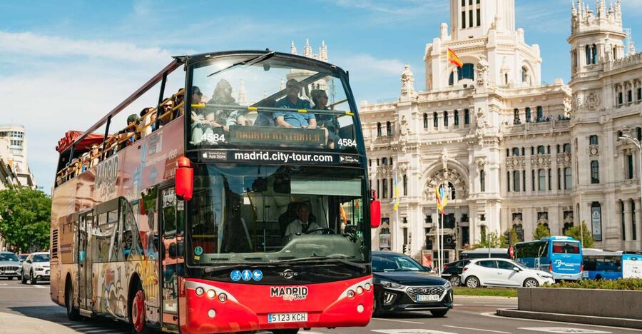 Madrid: Panoramic Route City Tour - Route 1 (Blue) Historical Madrid, Prado to the Temple of Debod