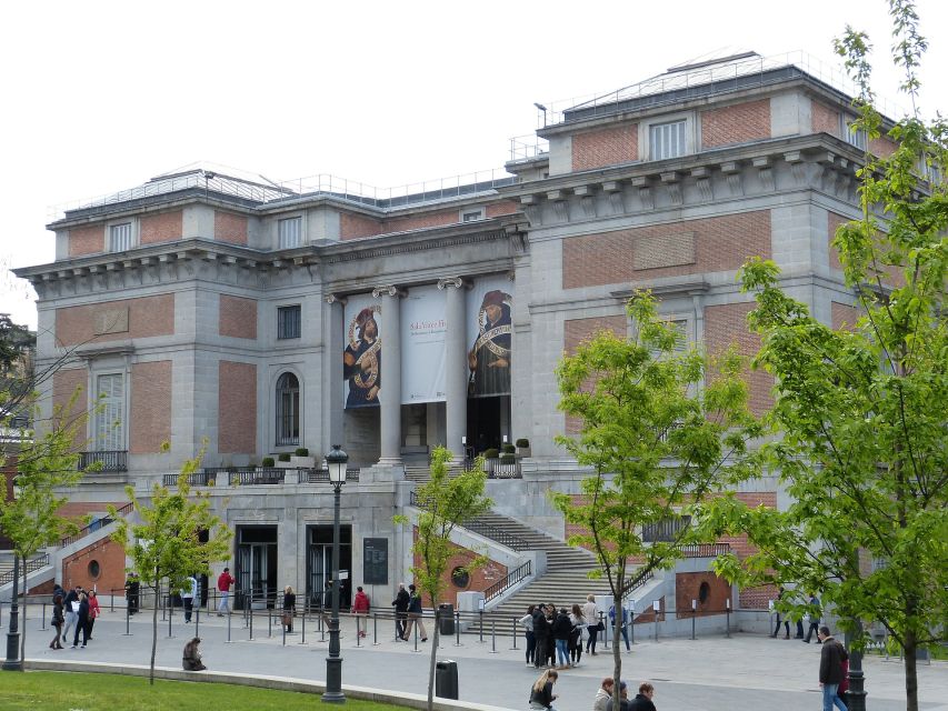 Madrid: Prado Museum Guided Tour With Fast Access - The 1.5-hour guided route: what it does well