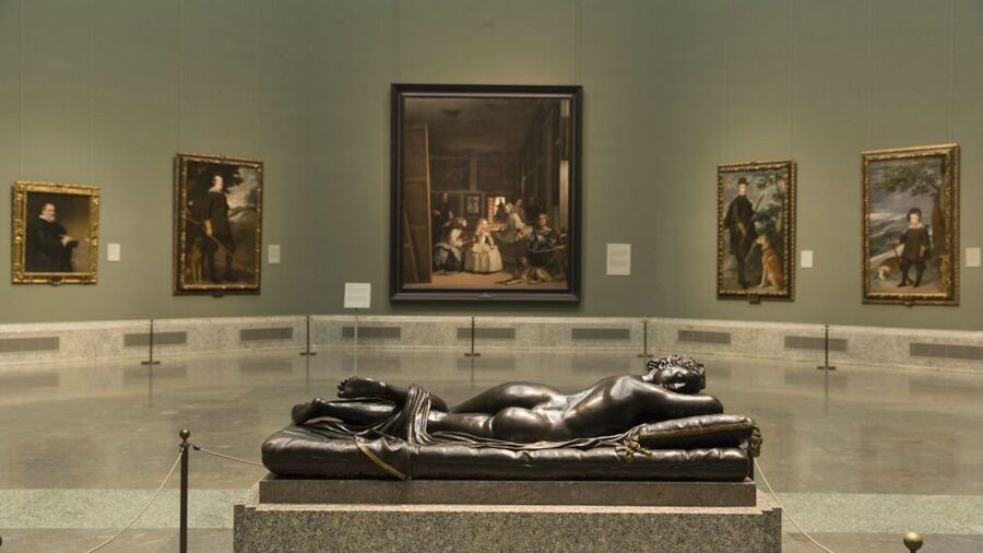 Madrid: Prado Museum Small Group Guided Tour - Prado in 90 minutes, the real value of a plan