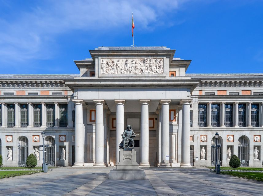 Madrid: Prado Museum Small Group Guided Tour - The walk toward Retiro, a break that keeps the momentum
