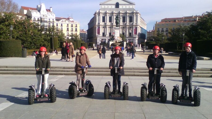 Madrid Private Segway tour. Retiro Park - Centro Historico - Safety and rules that keep things smooth