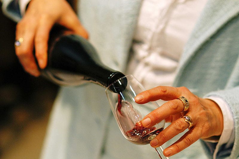 Madrid Region Wineries Guided Tour with Wine Tastings - What You Actually Taste: At Least 9 Wines, Across Varieties