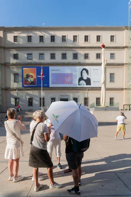 Madrid: Reina Sofía Guided Tour with Skip-the-Line Tickets - From Surrealism to Spanish Modern Icons: What You’ll See