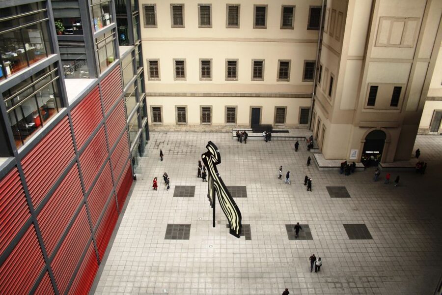 Madrid: Reina Sofía Guided Tour with Skip-the-Line Tickets - Practical Expectations Inside the Museum