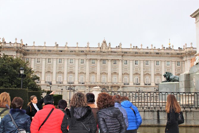 Madrid: Royal Palace Expert Guided Tour with Optional Tapas - Tapas Option at Mercado Jamón Ibérico: Simple If You Follow Instructions