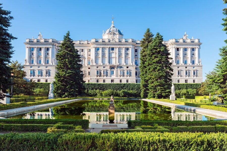 Madrid: Royal Palace Guided Tour with Entry Ticket - A Royal Palace Tour Built Around the Rooms That Matter