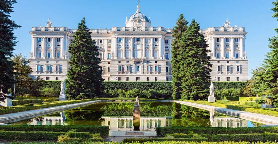Madrid: Royal Palace Guided Tour with Entry Ticket - What You’ll See in the 90-Minute Circuit