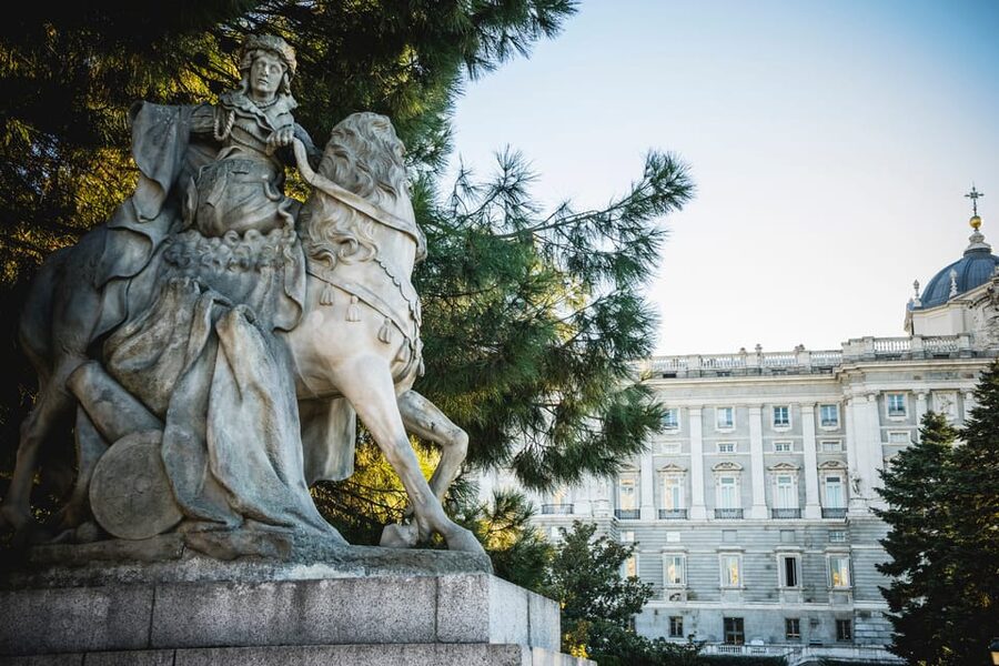 Madrid: Royal Palace Guided Tour with Skip-the-Line Entry - What you’ll see inside: official ceremony rooms with big names