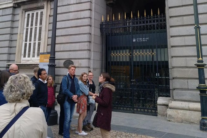 Madrid Royal Palace Professional Guided Tour with Skip the Line - Should You Book This Royal Palace Skip the Line Tour?