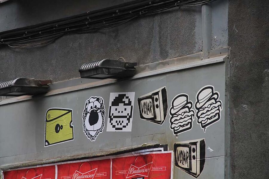 Madrid: Street Art Tour with Local Graffiti Hunter - Meeting at Teatro Valle Inclán, then getting your bearings fast