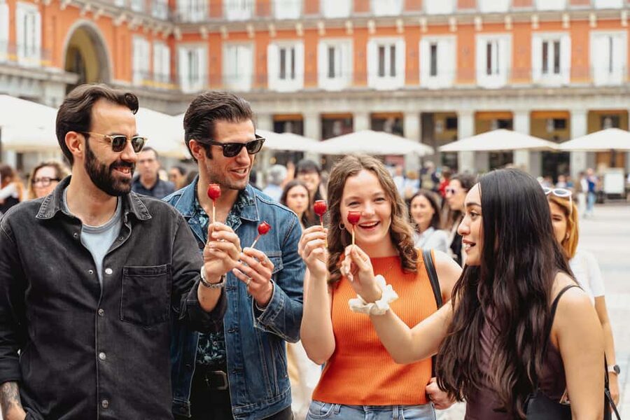 Madrid: Tapas Food Tour with Drinks and Food - Four eatery visits, and why that’s better than one bar