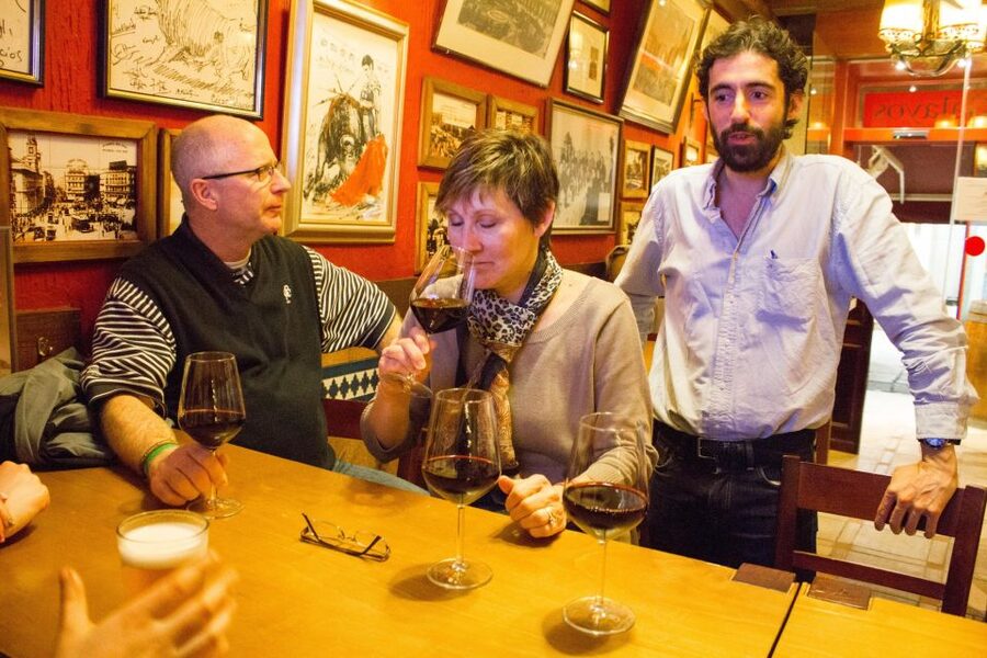 Madrid: Tapas & Wine Tasting Tour with Local Guide - Meeting point at Santa Ana Square, by Lorca’s bronze statue