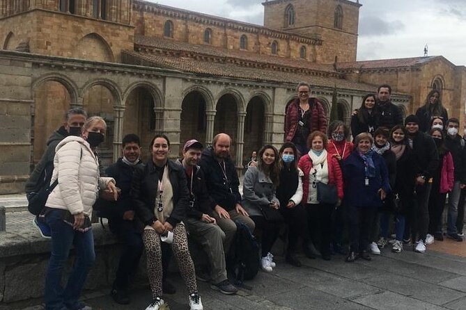 Madrid to Avila & Segovia: Full-Day Highlights Tour - Segovia Cathedral and the Alcázar of Segovia